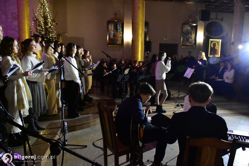 Uwielbienie Narodzonego. Niezwykły koncert młodzieży