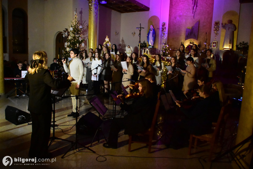 Uwielbienie Narodzonego. Niezwykły koncert młodzieży