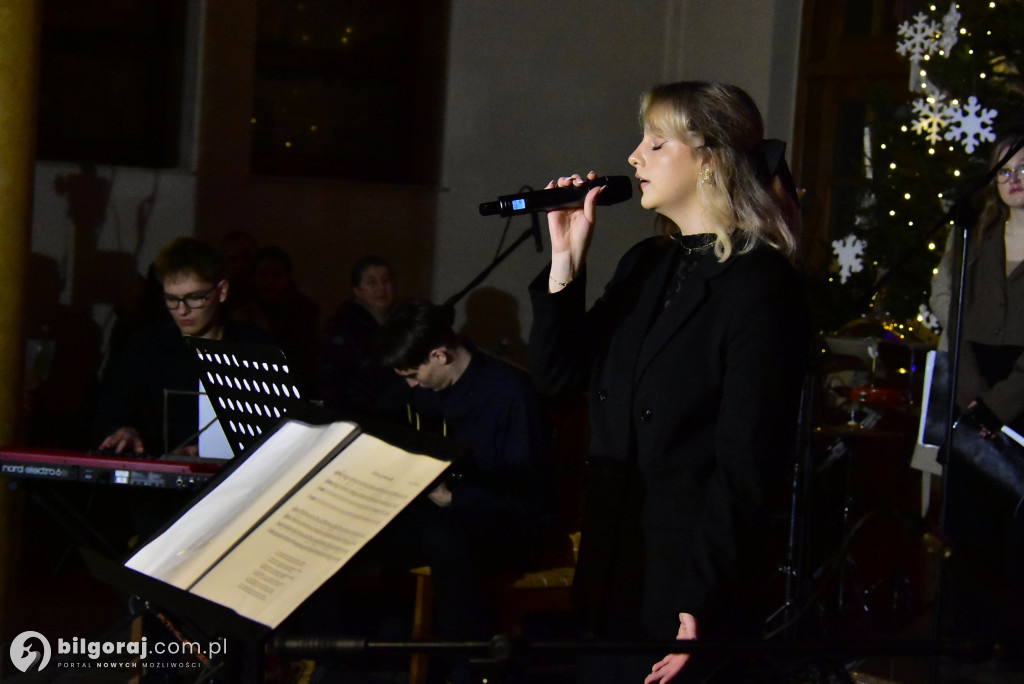 Uwielbienie Narodzonego. Niezwykły koncert młodzieży