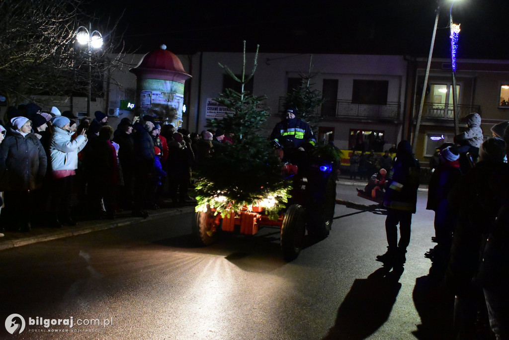 Sylwestrowy spektakl w Goraju, czyli gorajskie diabełki