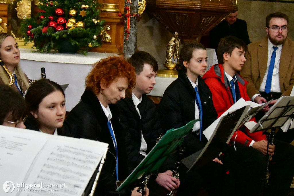 Kolędowa uczta z chórem i orkiestrą