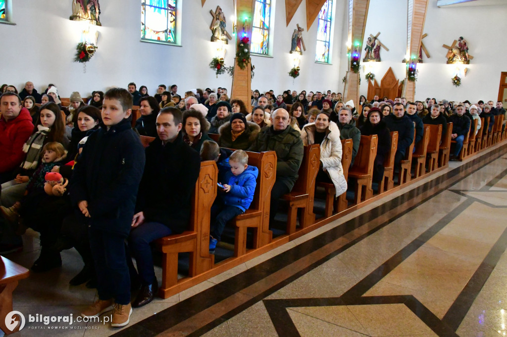 Koncert kolęd i pastorałek w wykonaniu Królewskich Skowronków