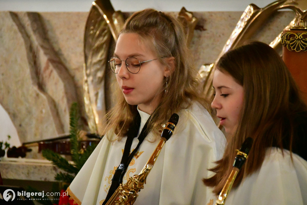 Koncert kolęd i pastorałek w wykonaniu Królewskich Skowronków