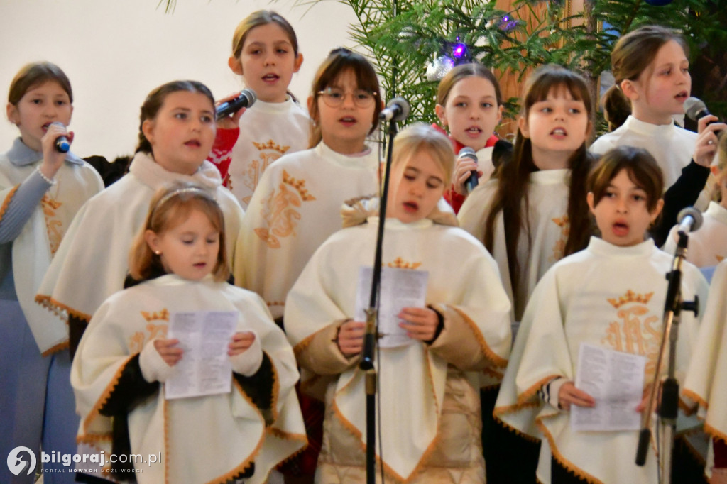 Koncert kolęd i pastorałek w wykonaniu Królewskich Skowronków