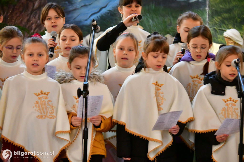 Koncert kolęd i pastorałek w wykonaniu Królewskich Skowronków