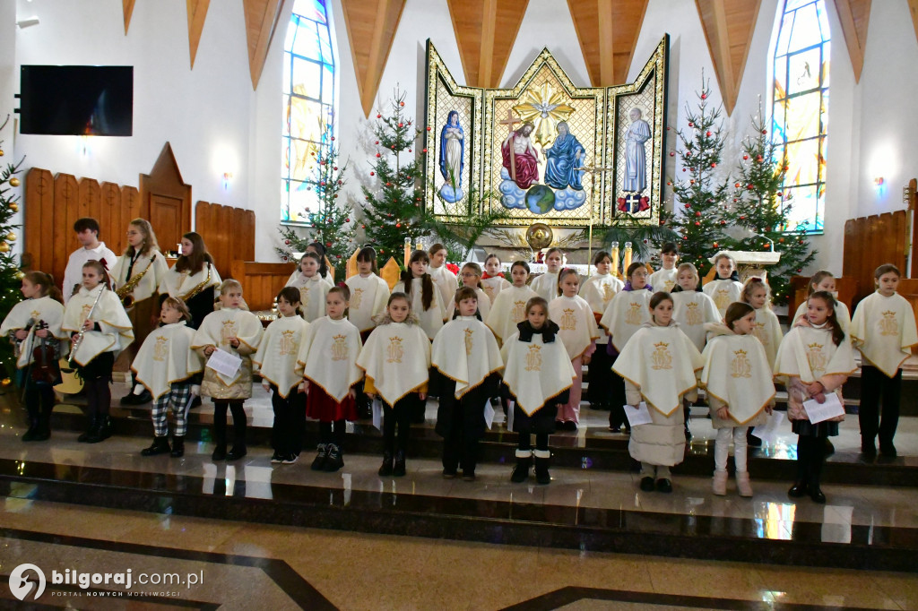 Koncert kolęd i pastorałek w wykonaniu Królewskich Skowronków