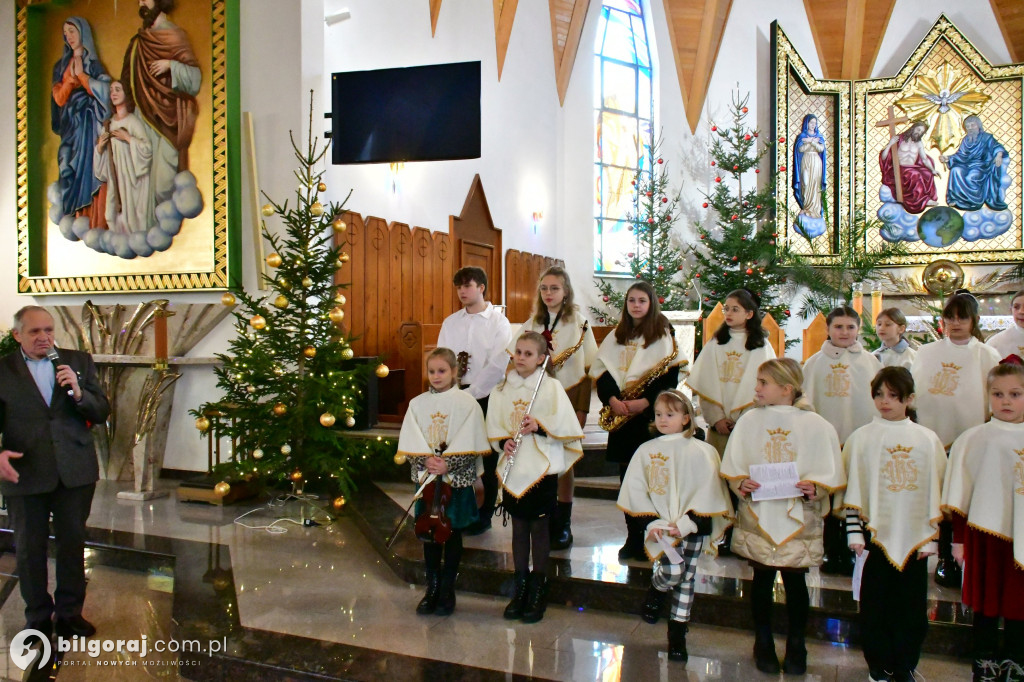 Koncert kolęd i pastorałek w wykonaniu Królewskich Skowronków