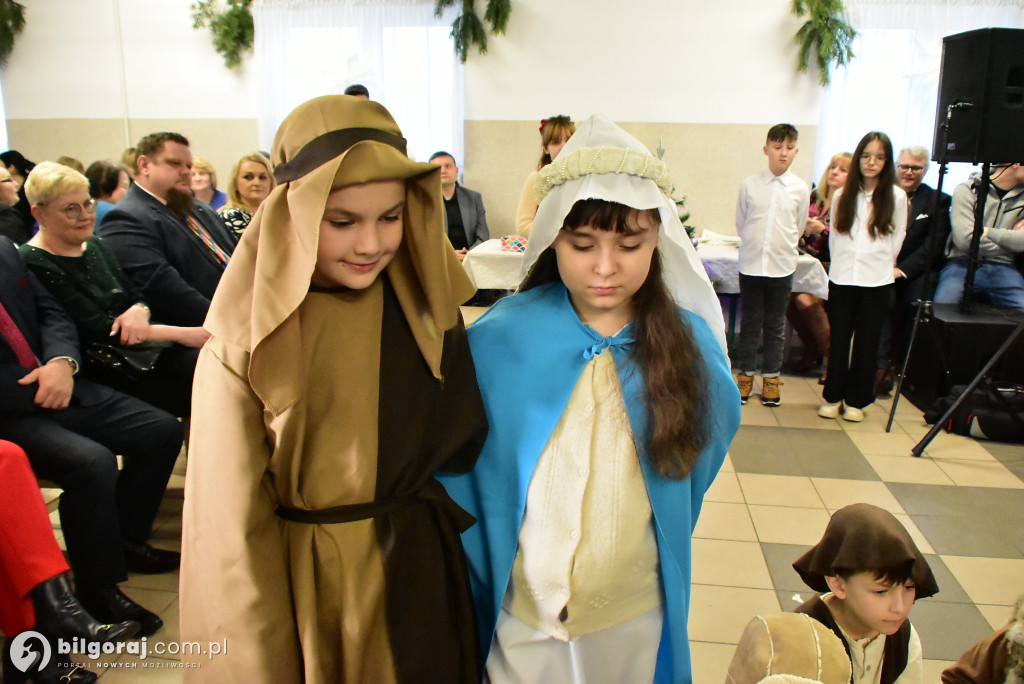 XIX Gminny Przegląd Kolęd i Pastorałek w Hedwiżynie
