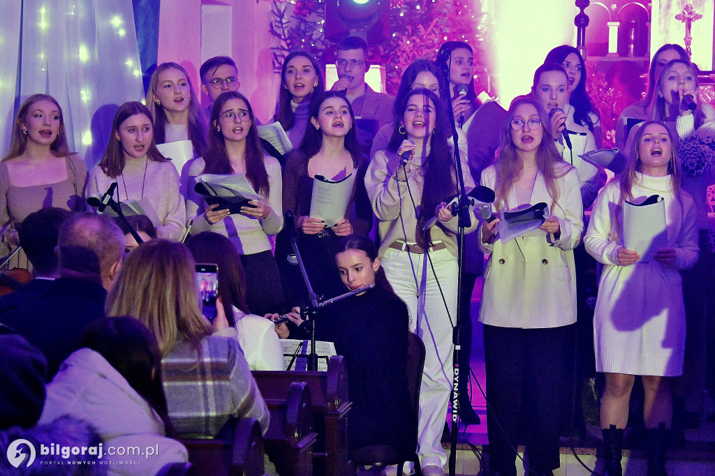 Charytatywny koncert kolęd w Księżpolu: Młodzi muzycy dla Karolka Ziomka