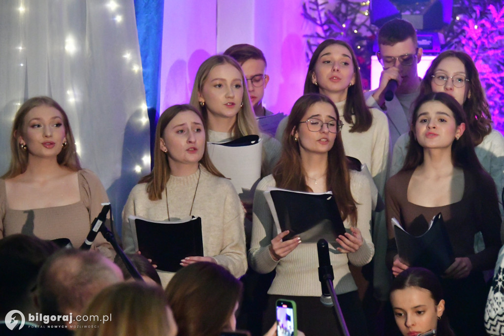 Charytatywny koncert kolęd w Księżpolu: Młodzi muzycy dla Karolka Ziomka