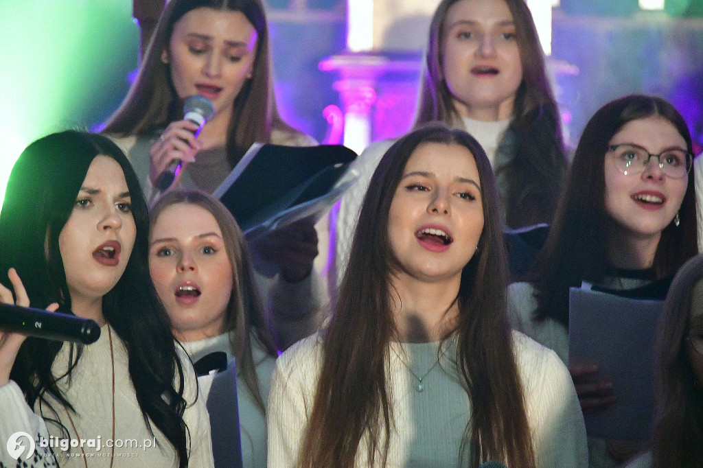 Charytatywny koncert kolęd w Księżpolu: Młodzi muzycy dla Karolka Ziomka