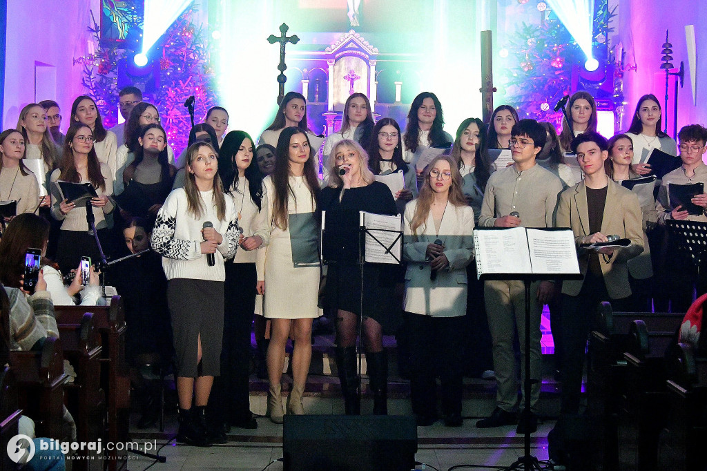 Charytatywny koncert kolęd w Księżpolu: Młodzi muzycy dla Karolka Ziomka