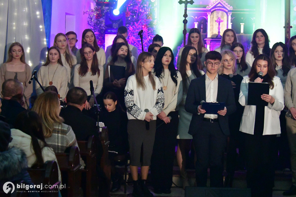 Charytatywny koncert kolęd w Księżpolu: Młodzi muzycy dla Karolka Ziomka