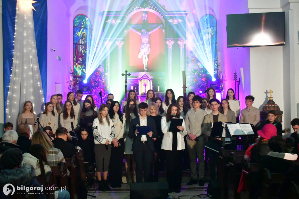 Charytatywny koncert kolęd w Księżpolu: Młodzi muzycy dla Karolka Ziomka
