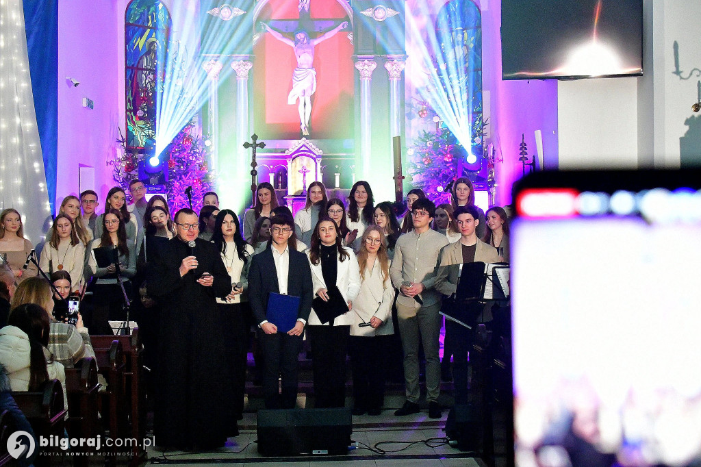 Charytatywny koncert kolęd w Księżpolu: Młodzi muzycy dla Karolka Ziomka