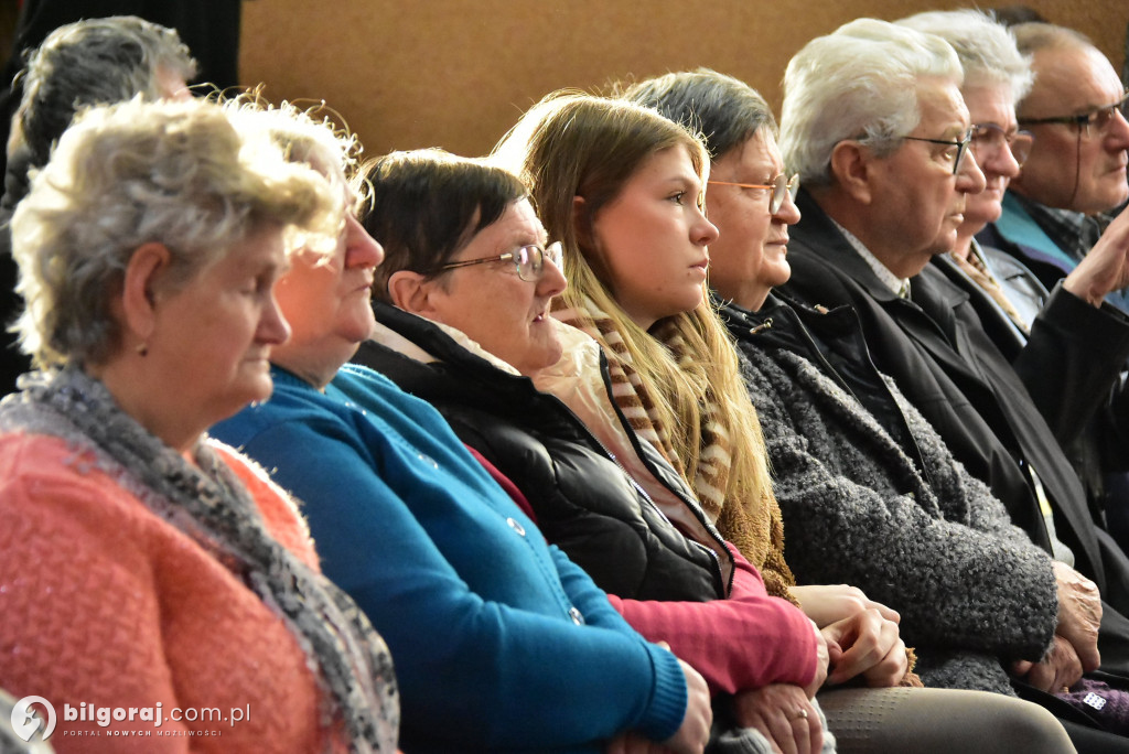 Gminny Przegląd Kolęd i Pastorałek w Potoku Górnym