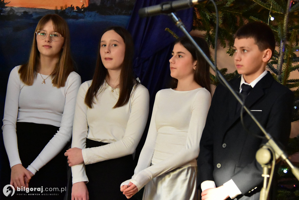 Gminny Przegląd Kolęd i Pastorałek w Potoku Górnym