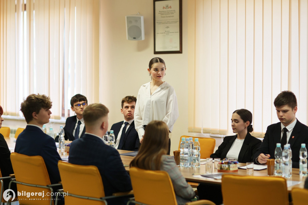 I sesja II kadencji Młodzieżowej Rady Powiatu w Biłgoraju