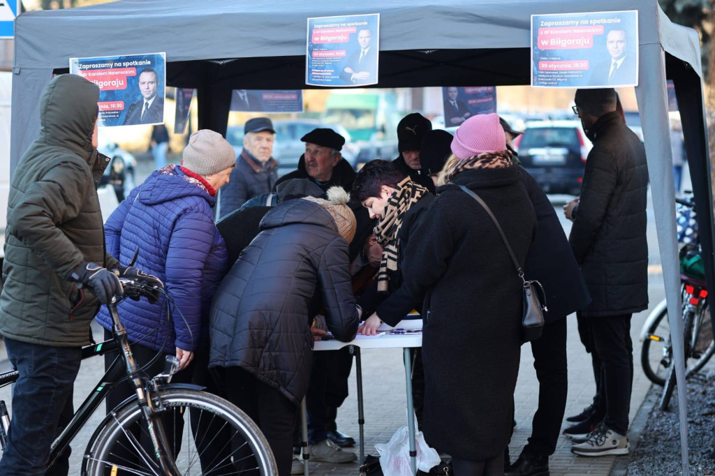 Zbierają podpisy pod kandydaturami kandydatów na Prezydenta RP