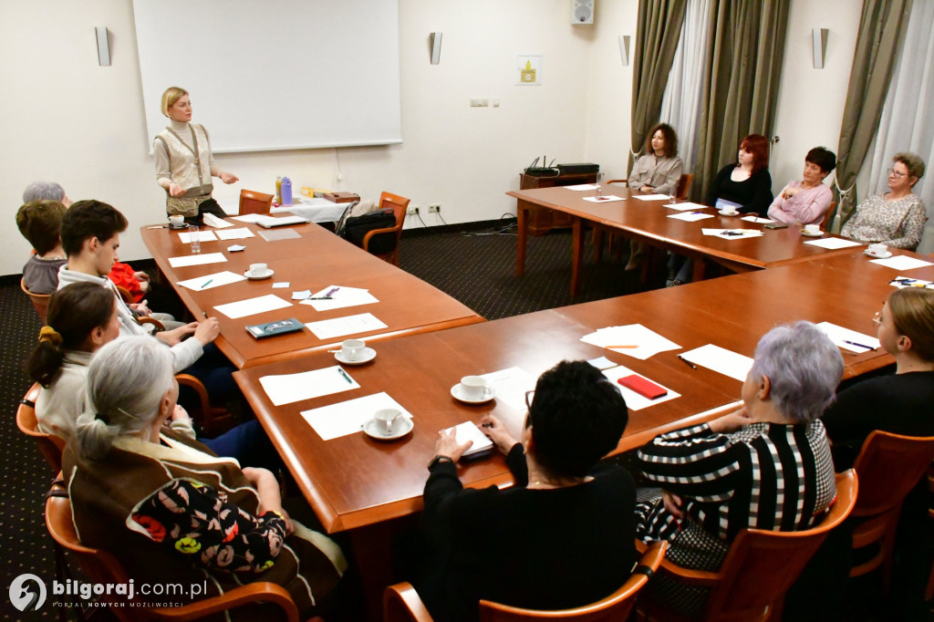 Aktywni społecznie! - Mentoring dla seniorów i młodzieży w Biłgoraju