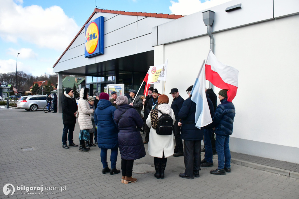 Biłgoraj. Protest pod sklepem Lidl