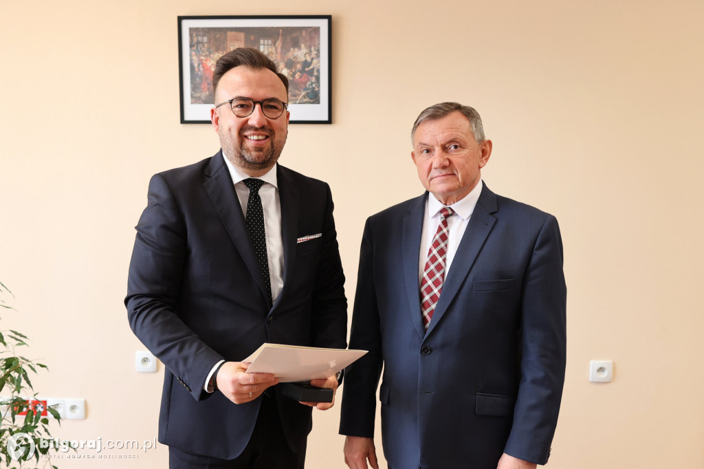 Pracownik Starostwa Powiatowego w Biłgoraju z austriackim odznaczeniem