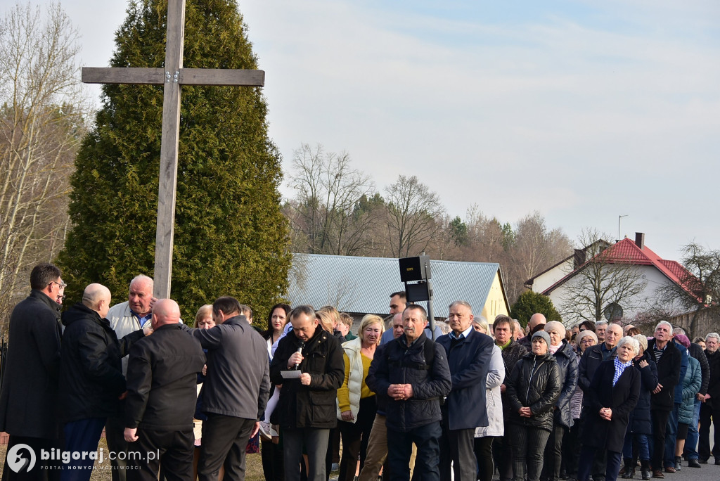 Droga Krzyżowa w Starym Lipowcu – Świadectwo wiary i solidarności