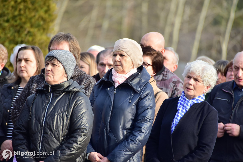 Droga Krzyżowa w Starym Lipowcu – Świadectwo wiary i solidarności