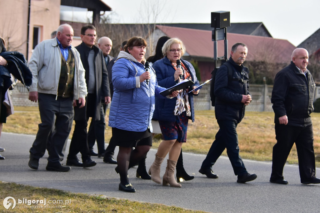 Droga Krzyżowa w Starym Lipowcu – Świadectwo wiary i solidarności