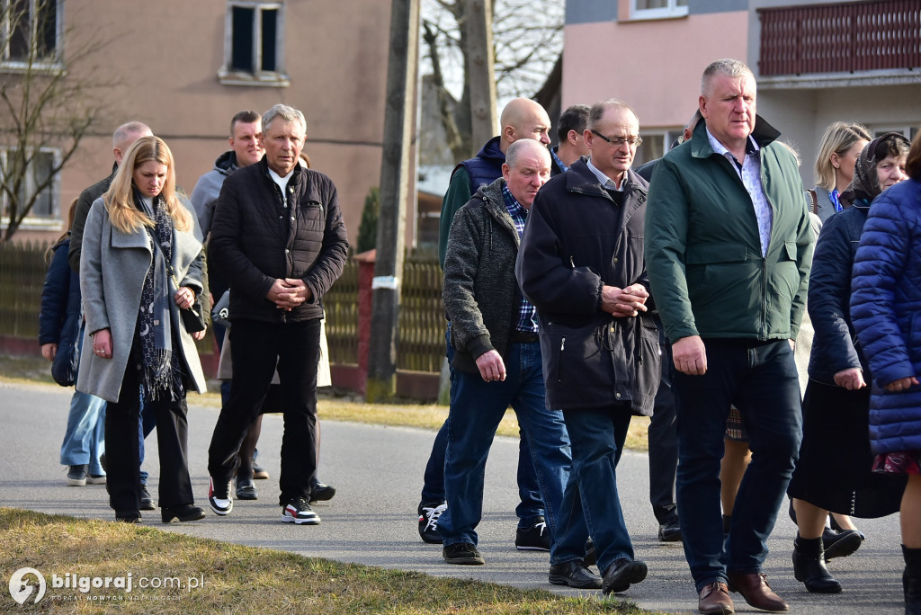 Droga Krzyżowa w Starym Lipowcu – Świadectwo wiary i solidarności