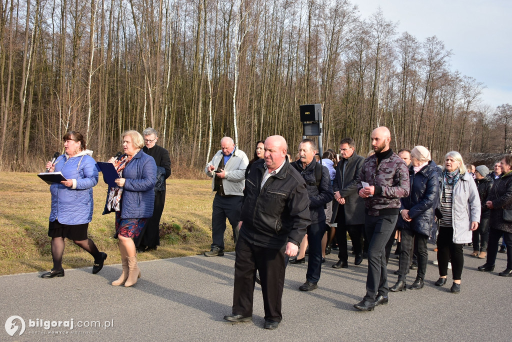 Droga Krzyżowa w Starym Lipowcu – Świadectwo wiary i solidarności