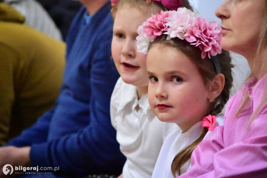 Integracja i radość: Dzień Kobiet i Mężczyzn w Górecku Starym