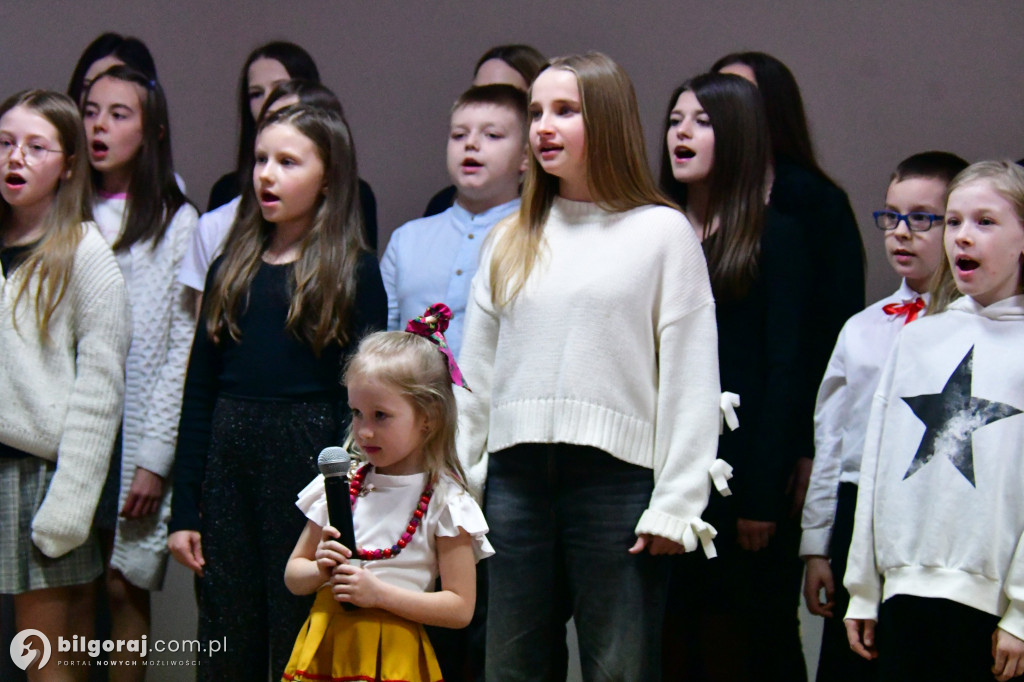 Integracja i radość: Dzień Kobiet i Mężczyzn w Górecku Starym