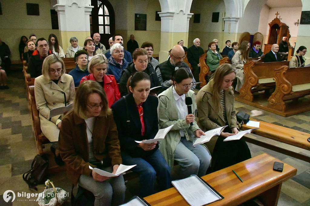 Ciemna Jutrznia w Biłgoraju: Duchowe czuwanie w Wielką Sobotę