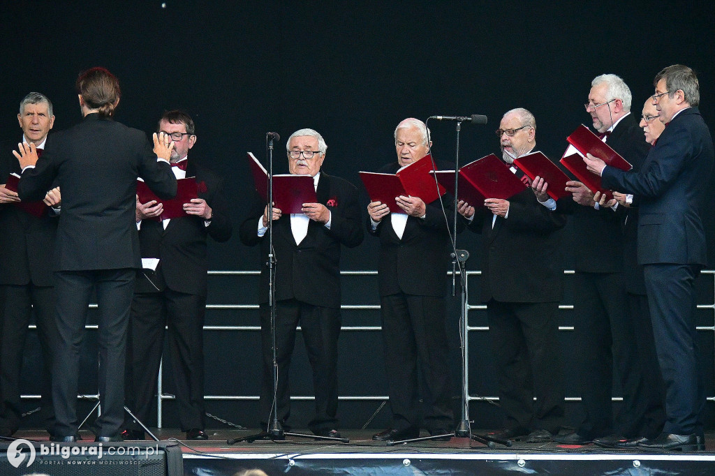 Biłgorajskie świętowanie majowych dni: koncert na scenie letniej BCK z biłgorajskimi zespołami