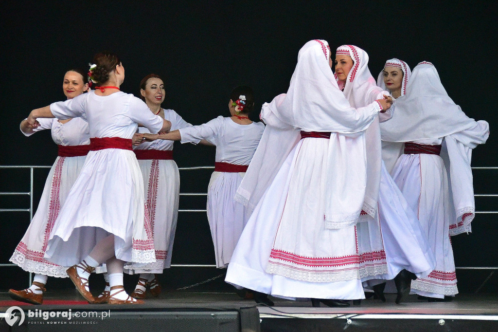 Biłgorajskie świętowanie majowych dni: koncert na scenie letniej BCK z biłgorajskimi zespołami