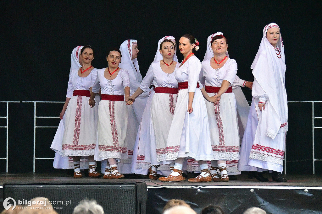 Biłgorajskie świętowanie majowych dni: koncert na scenie letniej BCK z biłgorajskimi zespołami