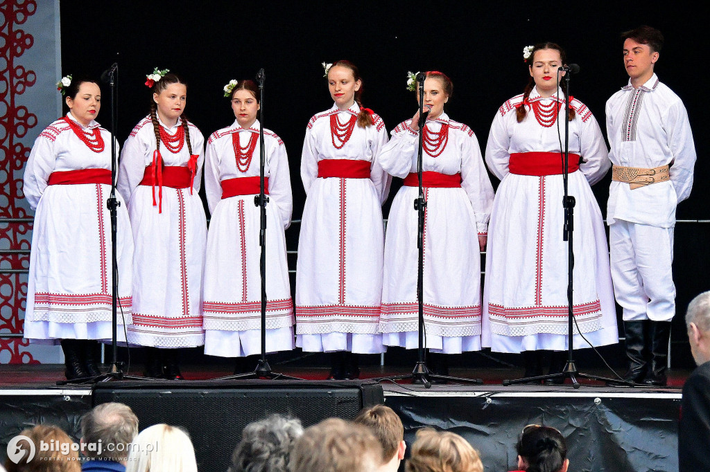 Biłgorajskie świętowanie majowych dni: koncert na scenie letniej BCK z biłgorajskimi zespołami