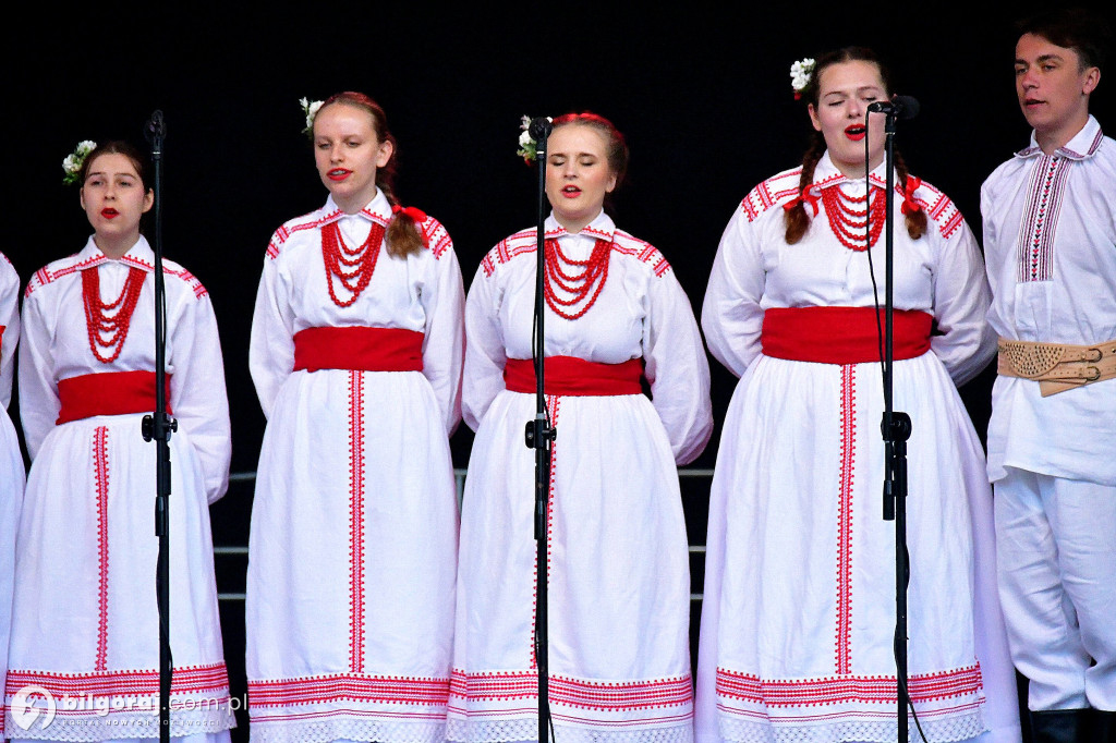 Biłgorajskie świętowanie majowych dni: koncert na scenie letniej BCK z biłgorajskimi zespołami
