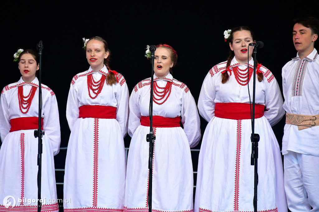 Biłgorajskie świętowanie majowych dni: koncert na scenie letniej BCK z biłgorajskimi zespołami