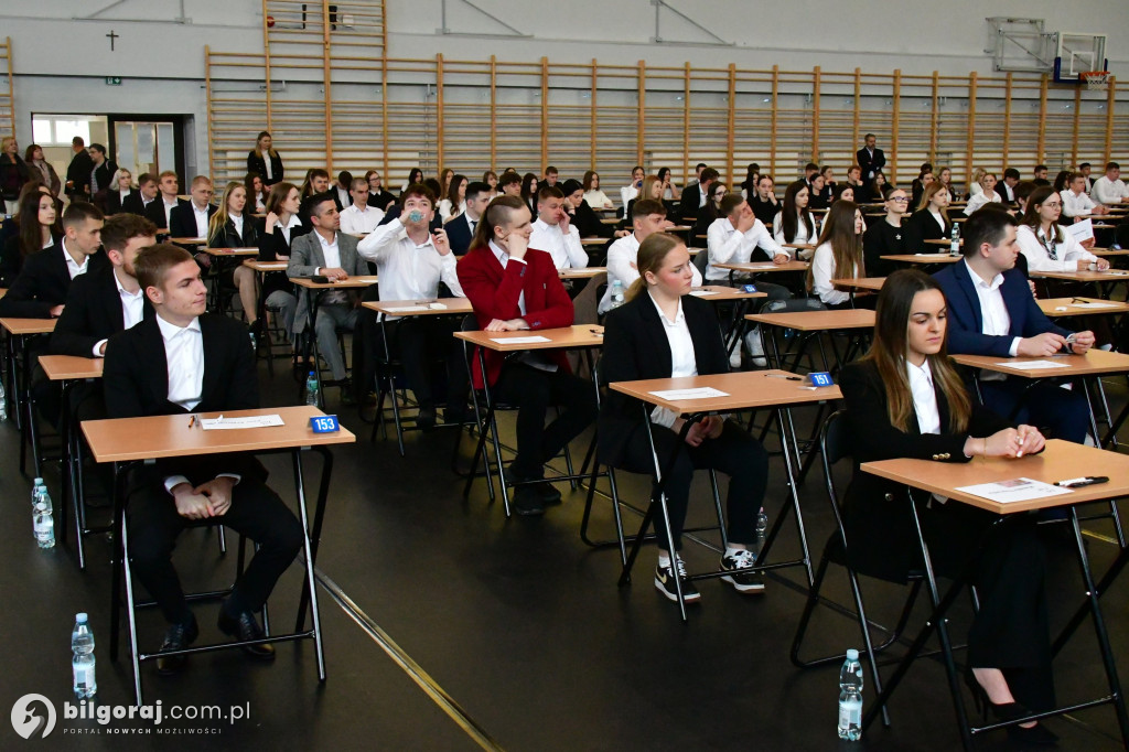 Matura: egzaminy pisemne od 5 do 22 maja; egzaminy ustne od 9 do 24 maja