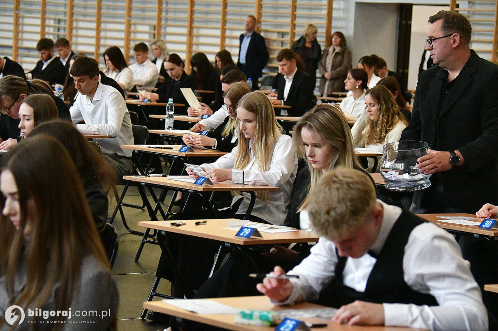 Matura: egzaminy pisemne od 5 do 22 maja; egzaminy ustne od 9 do 24 maja