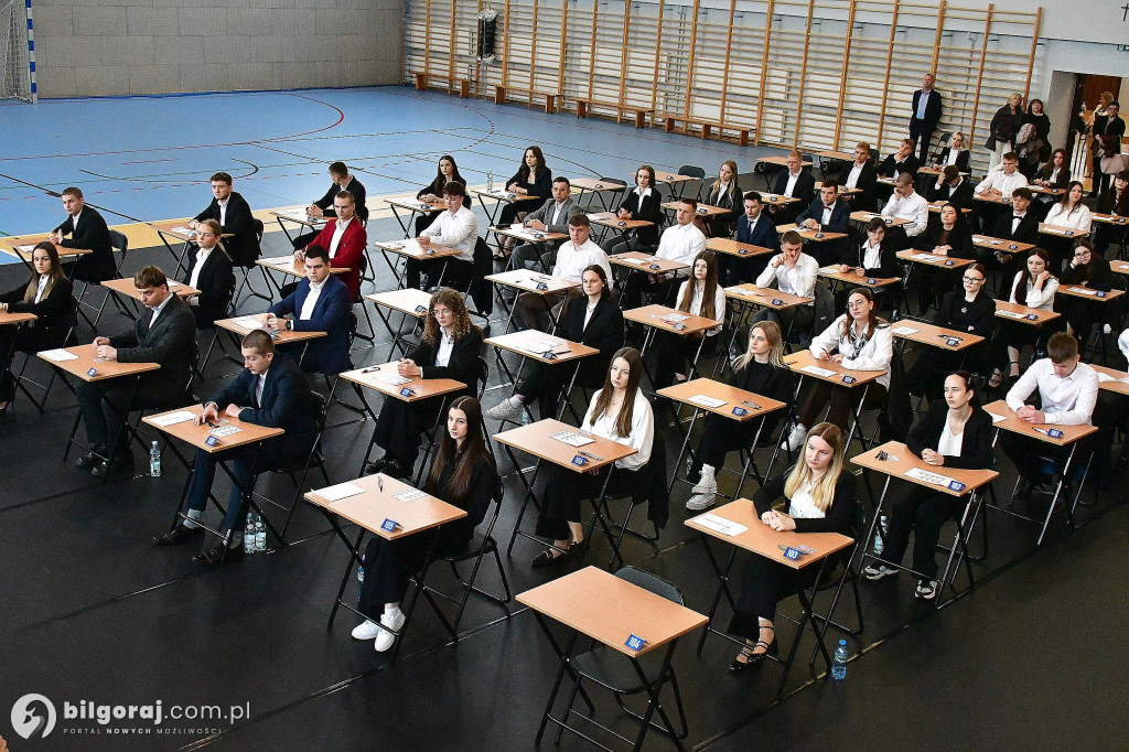 Matura: egzaminy pisemne od 5 do 22 maja; egzaminy ustne od 9 do 24 maja