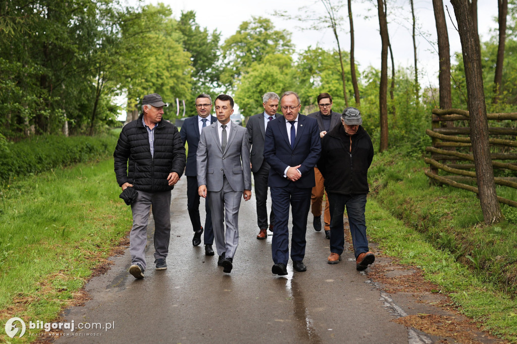 Delegacja IPN w Osuchach. tematem powstające muzeum