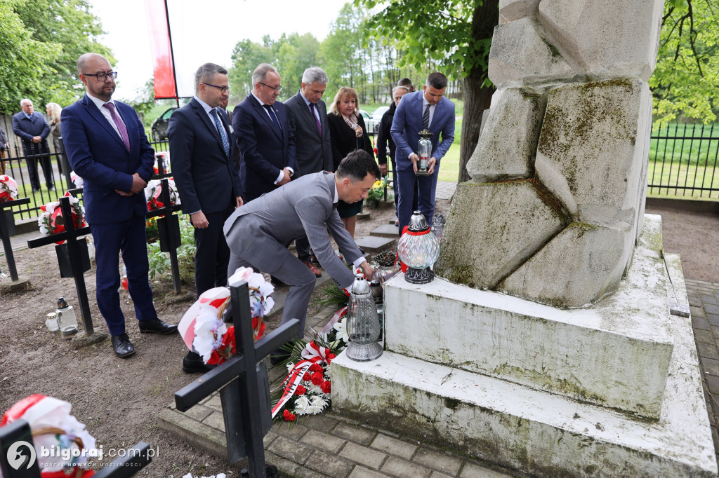 Delegacja IPN w Osuchach. tematem powstające muzeum