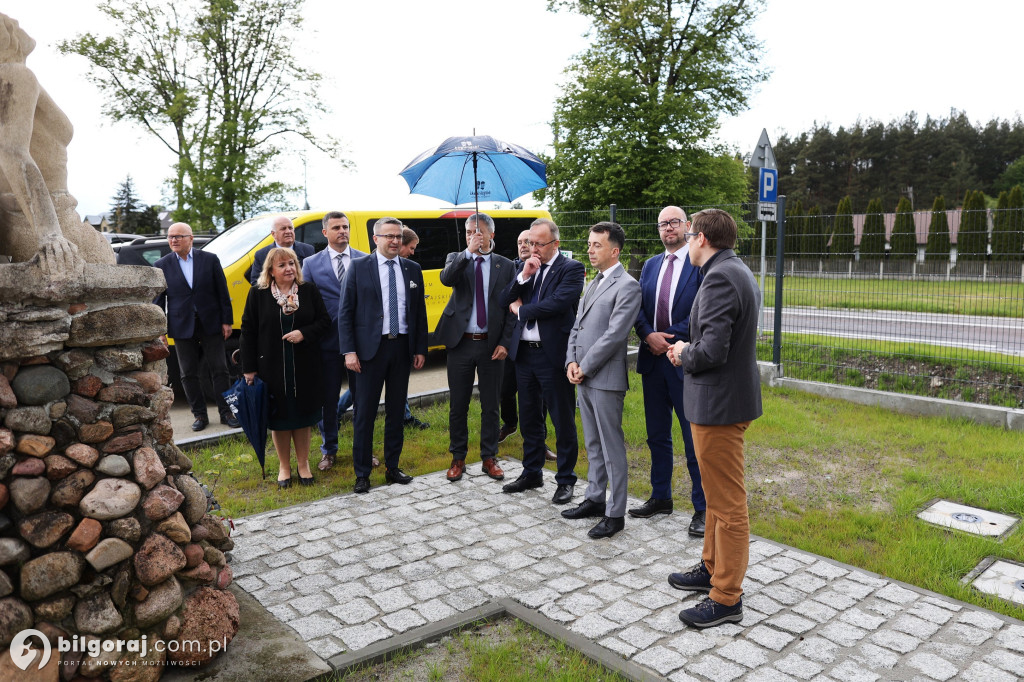 Delegacja IPN w Osuchach. tematem powstające muzeum