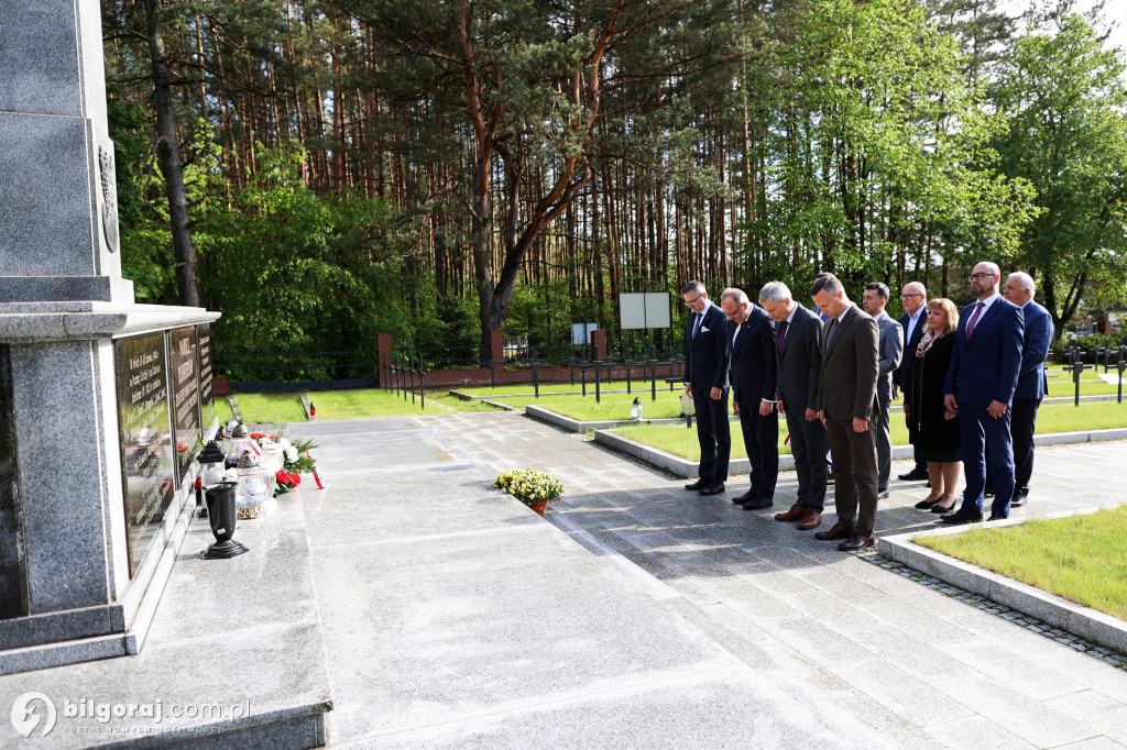 Delegacja IPN w Osuchach. tematem powstające muzeum