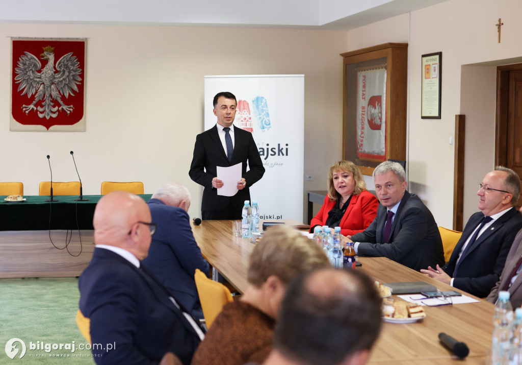 Władze IPN w Biłgoraju. Na tapecie Osuchy