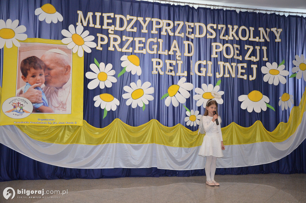 Międzyprzedszkolny Przegląd Poezji Religijnej Recytujemy dla św. Jana Pawła II