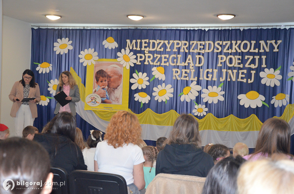 Międzyprzedszkolny Przegląd Poezji Religijnej Recytujemy dla św. Jana Pawła II